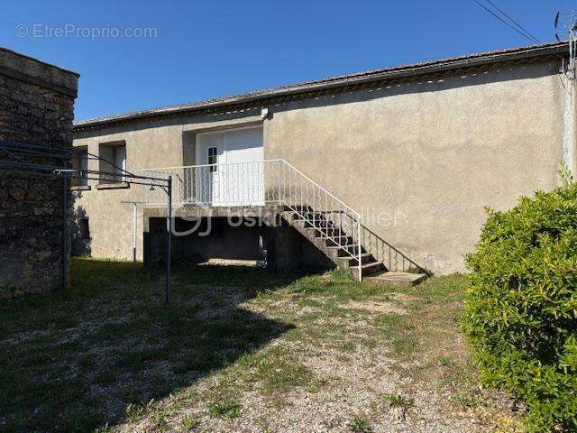 Appartement à SAINT-CHRISTOL-LES-ALES