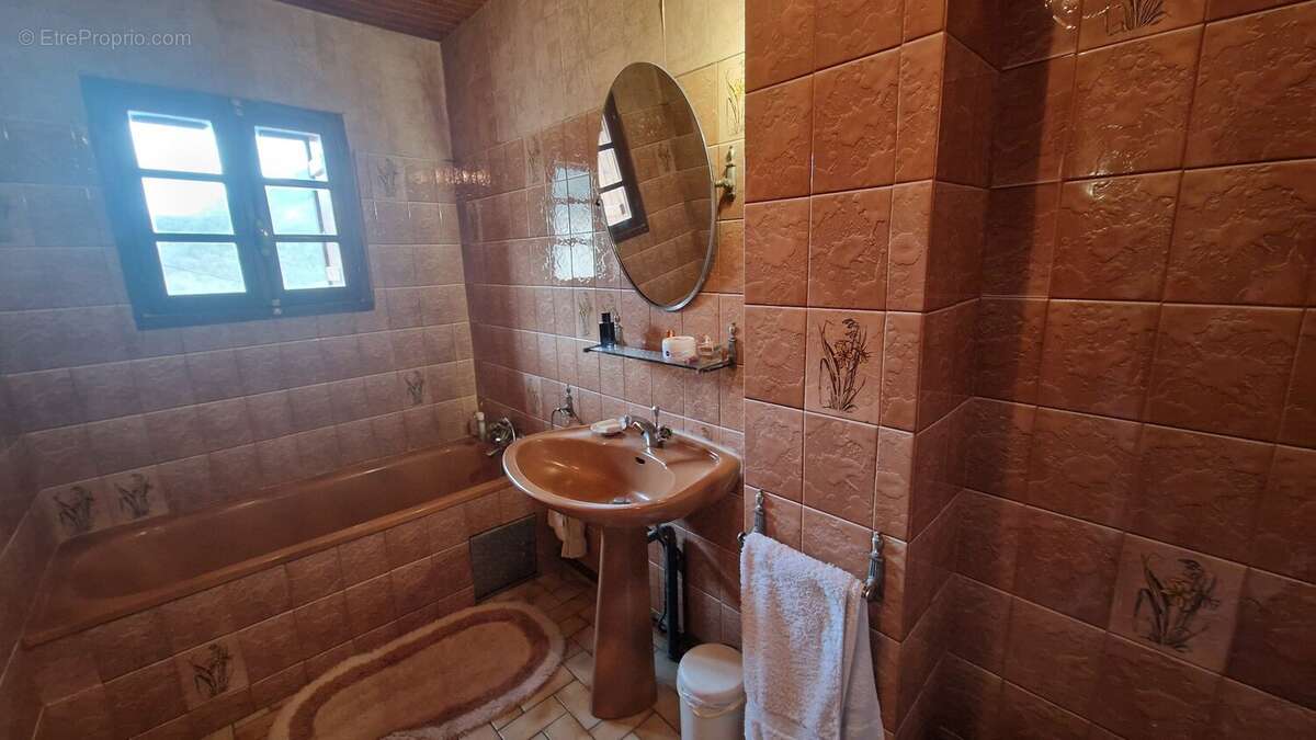 Maison à BELVIANES-ET-CAVIRAC