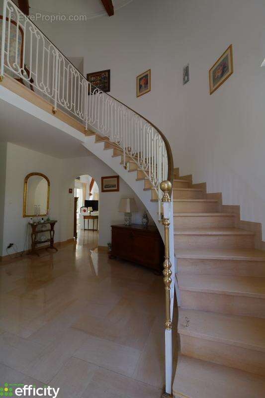 Maison à VELARS-SUR-OUCHE