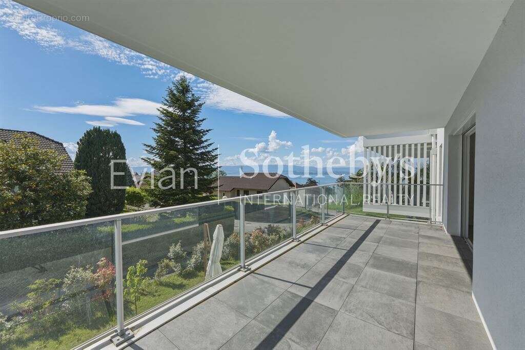 Appartement à EVIAN-LES-BAINS