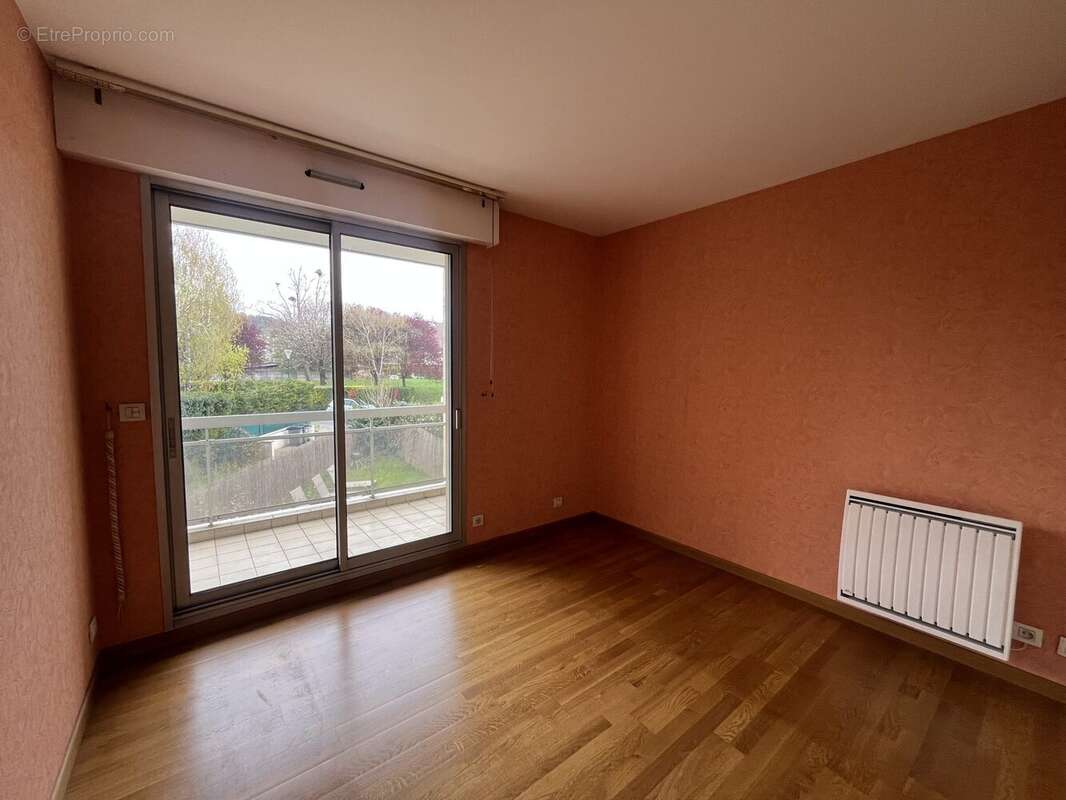 Appartement à LA FRETTE-SUR-SEINE