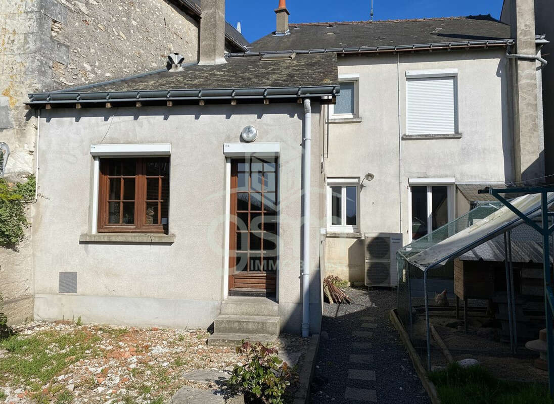 Maison à CORMERY