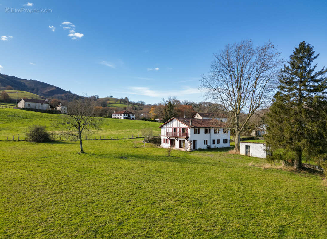 Maison à SAINT-JEAN-PIED-DE-PORT