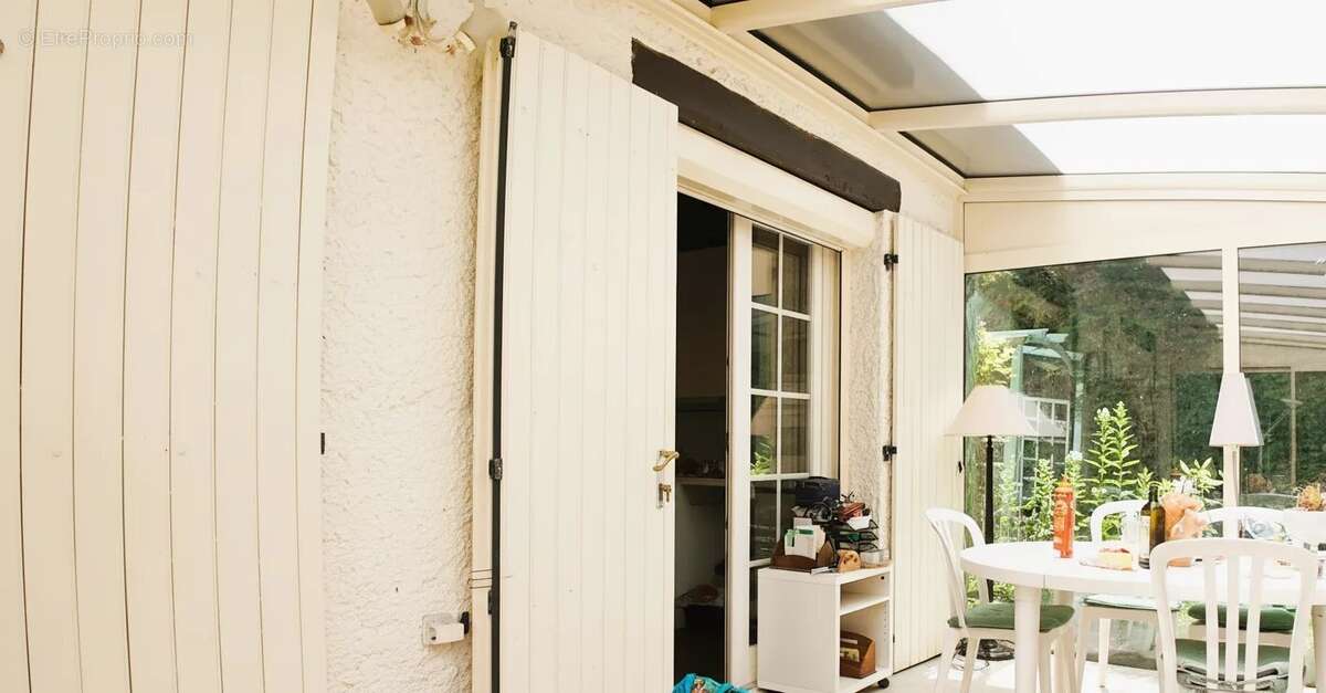 Maison à CLAIREFONTAINE-EN-YVELINES