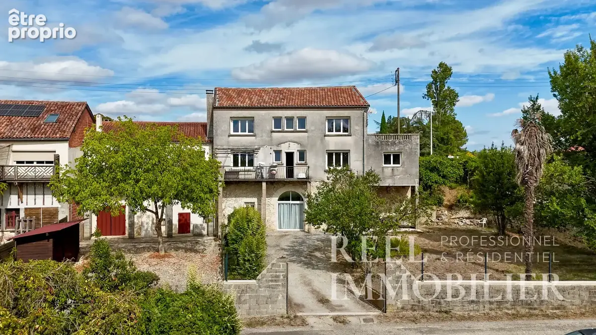Photo Maison à Valence-Sur-Baise au prix de 250 000€