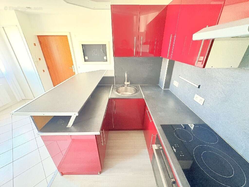 Appartement à MEYTHET