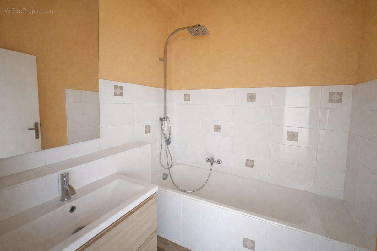 Appartement 3 pièces avec balcon filant - photo 5