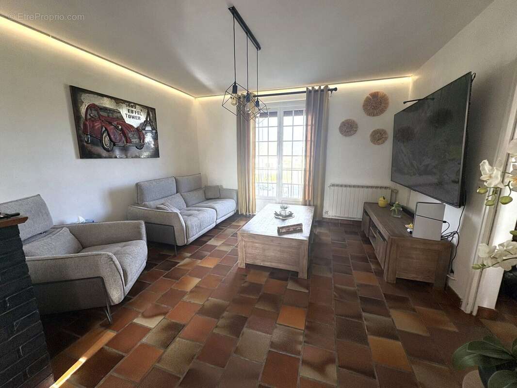 Maison à DOUDEVILLE
