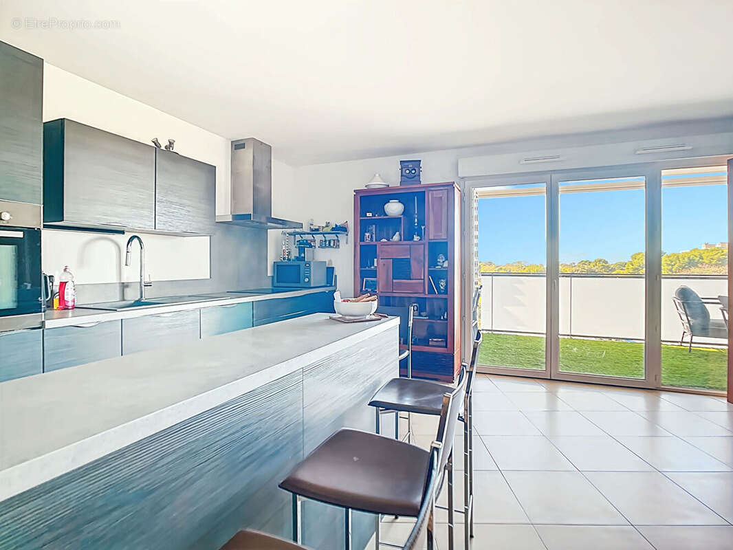 Appartement à MARSEILLE-8E