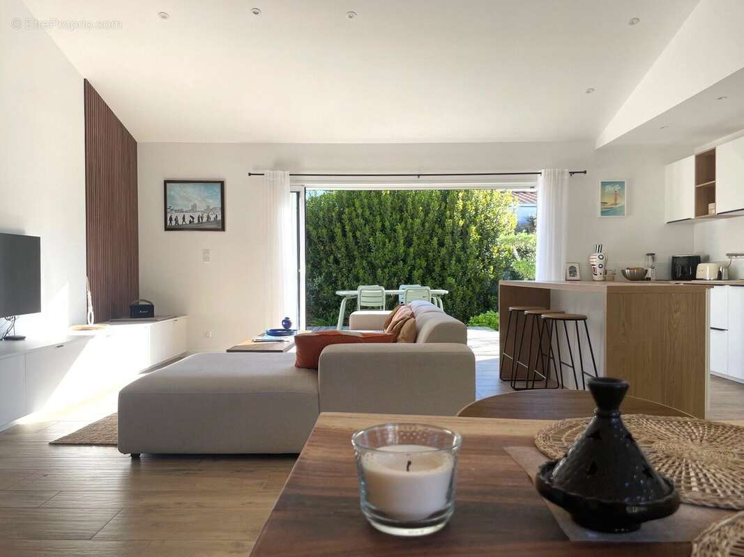 Maison à LA ROCHELLE