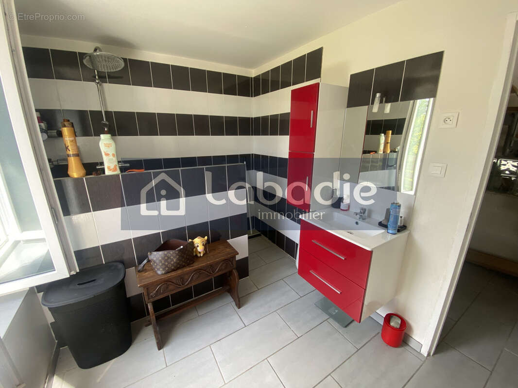 Maison à LE BENY-BOCAGE