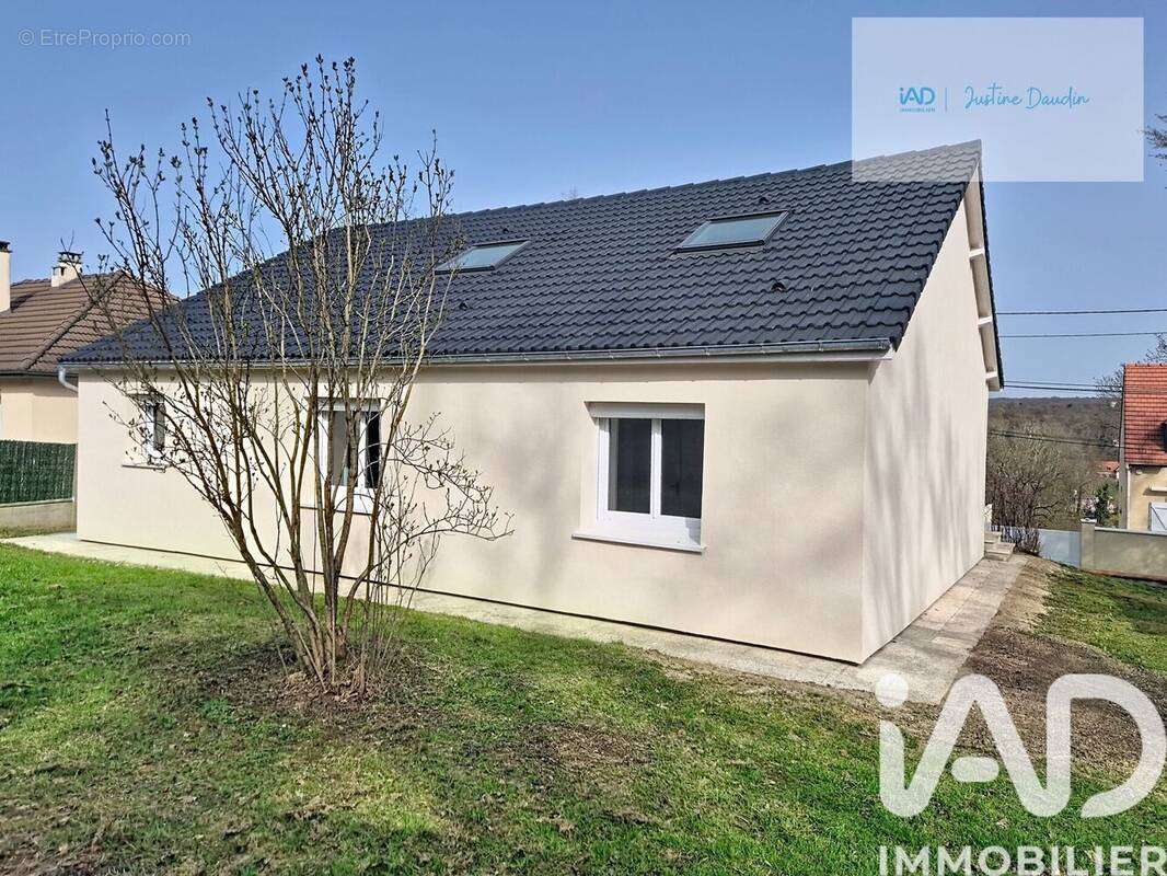 Photo 1 - Maison à LE COUDRAY-MONTCEAUX