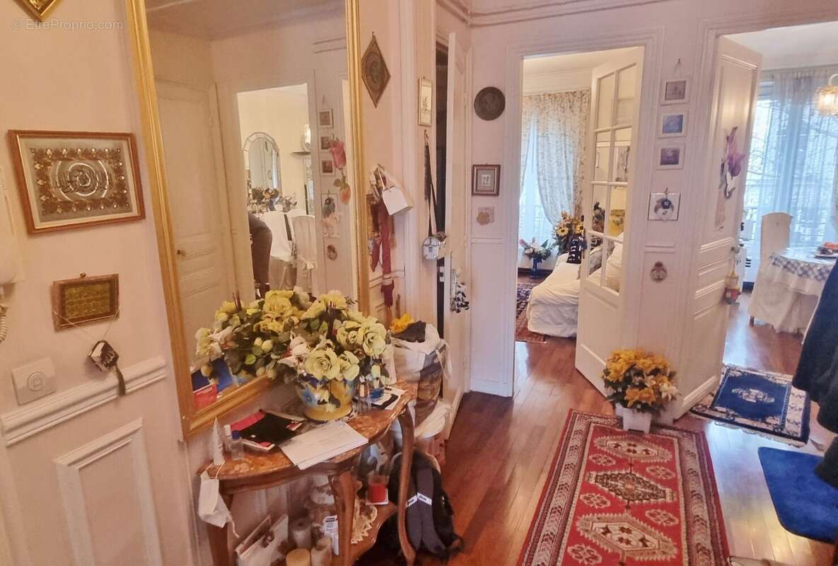 Appartement à CLICHY