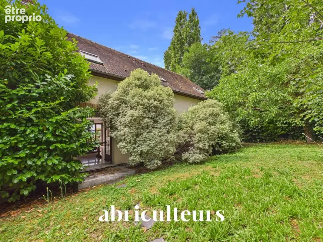 Maison familiale lumineuse avec grand jardin, terrasse et 5 chambres à Saint-Leu-la-Forêt (95320) - photo 28