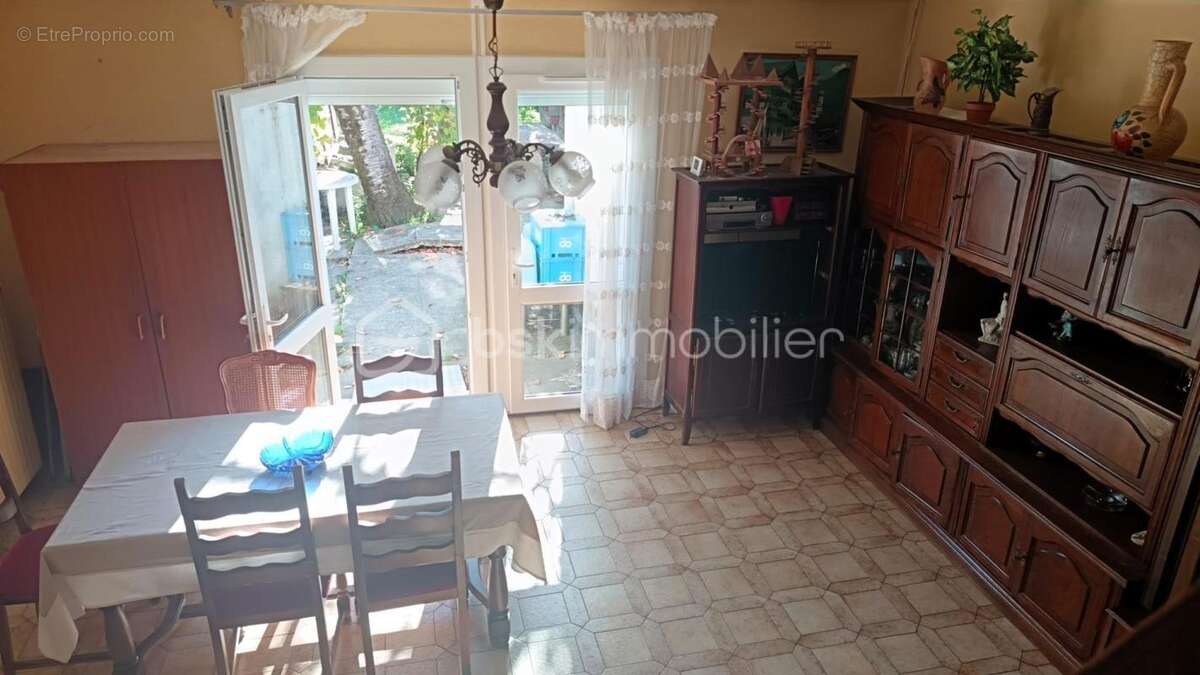 Maison à SAINT-JEAN