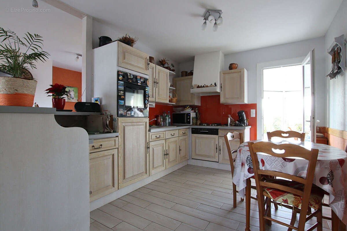 Maison de 118 m2 à Vouillé - photo 9