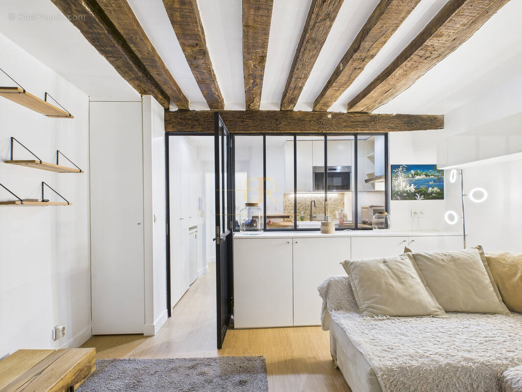 Appartement à PARIS-11E