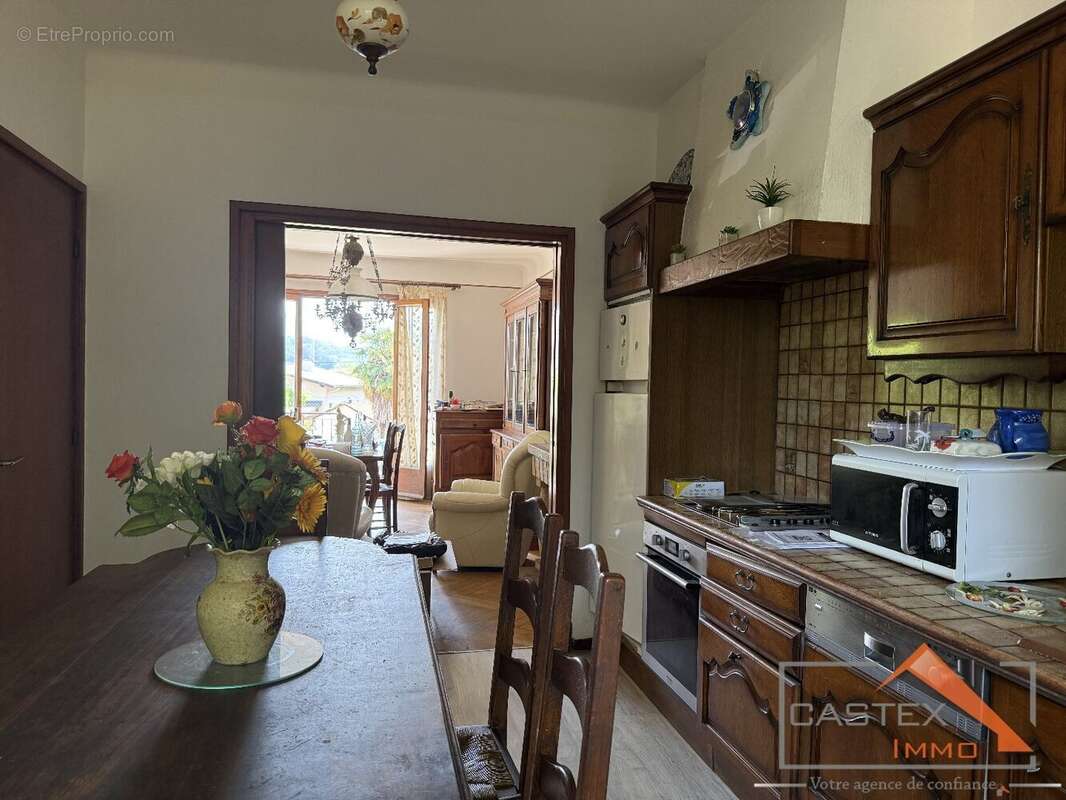 Spacieux T4 avec terrasse, jardinet et garage à Mane (31260) - photo 4