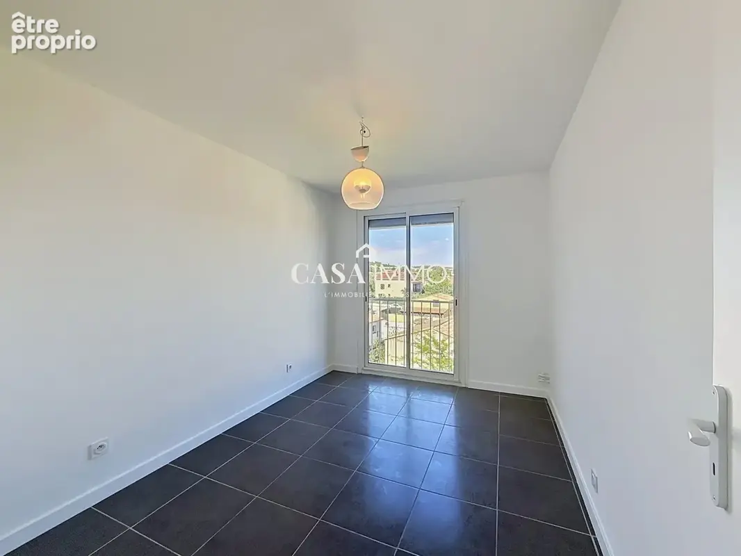 Appartement 5 pièces 83 m² à vendre à La Garde (83130) - photo 7