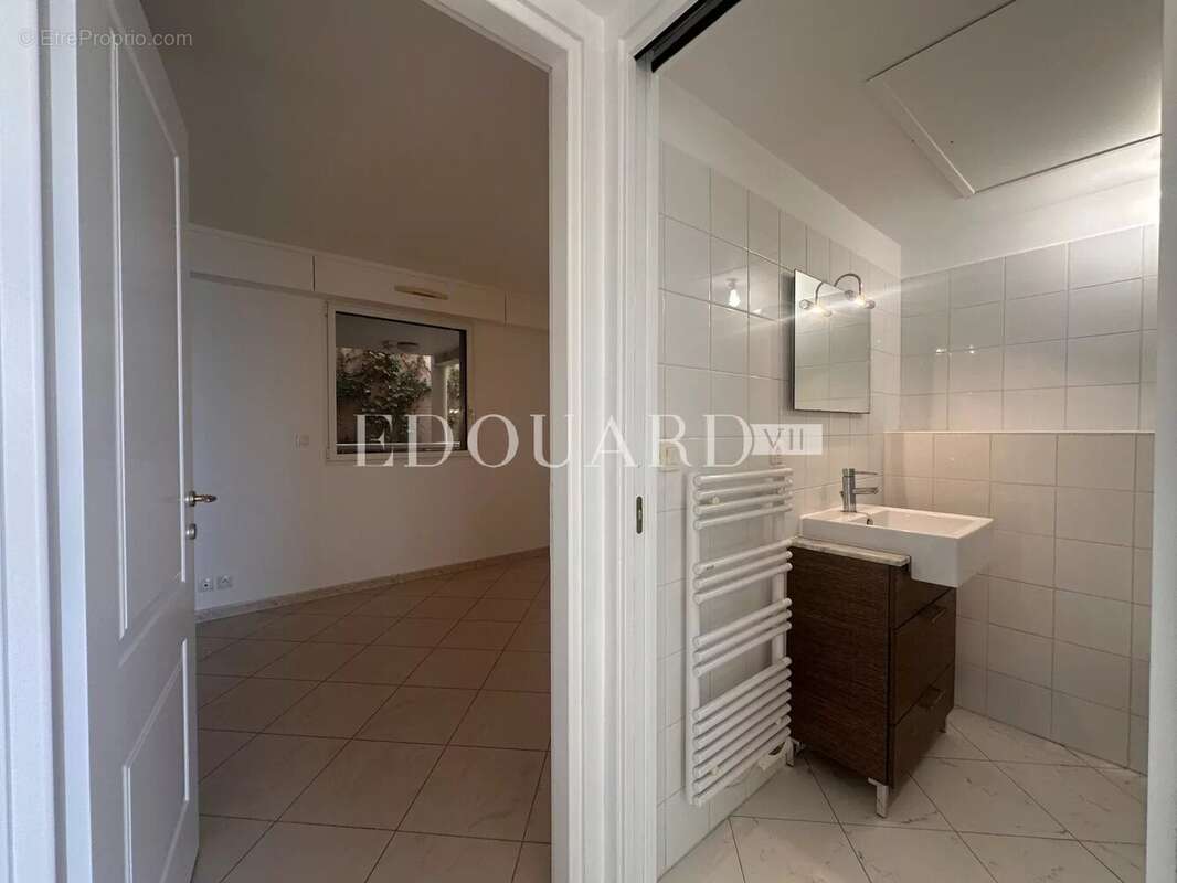 Appartement à CAP-D'AIL