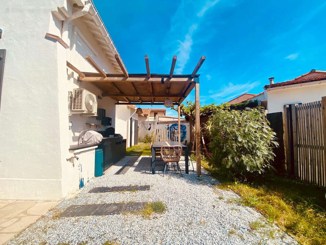 Maison à SAINT-CYPRIEN