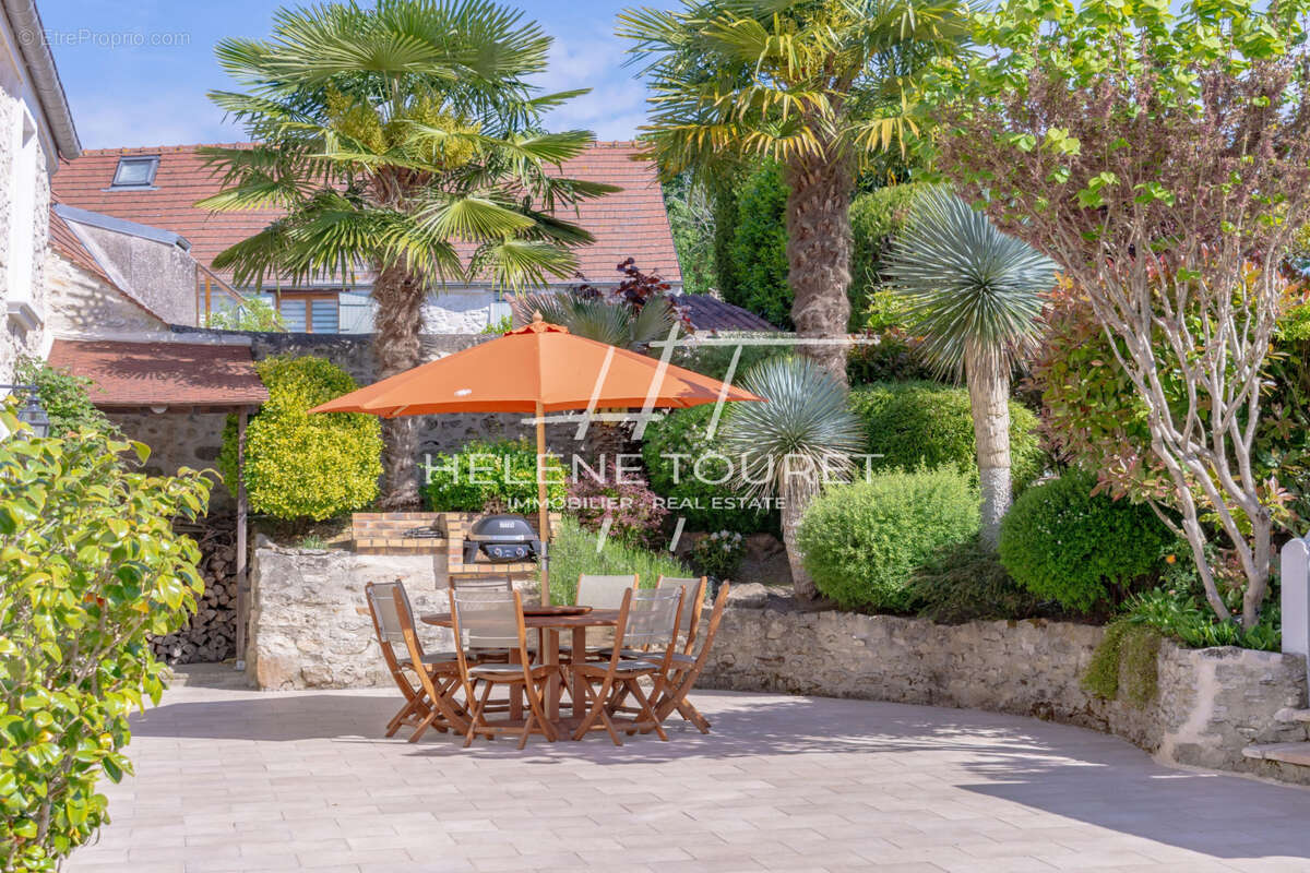 Maison 254 m² à Baron  - photo 4