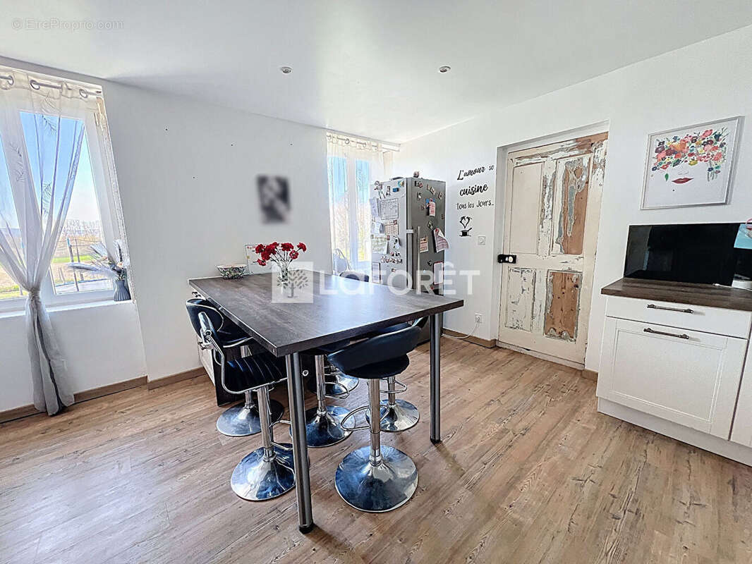 Maison à SAINT-BENIGNE