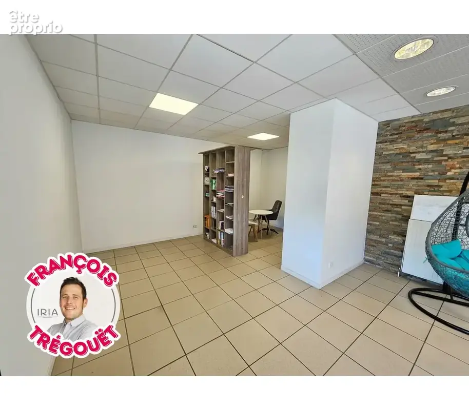 Commerce 102 m² à vendre à Cluses (74300) - photo 3