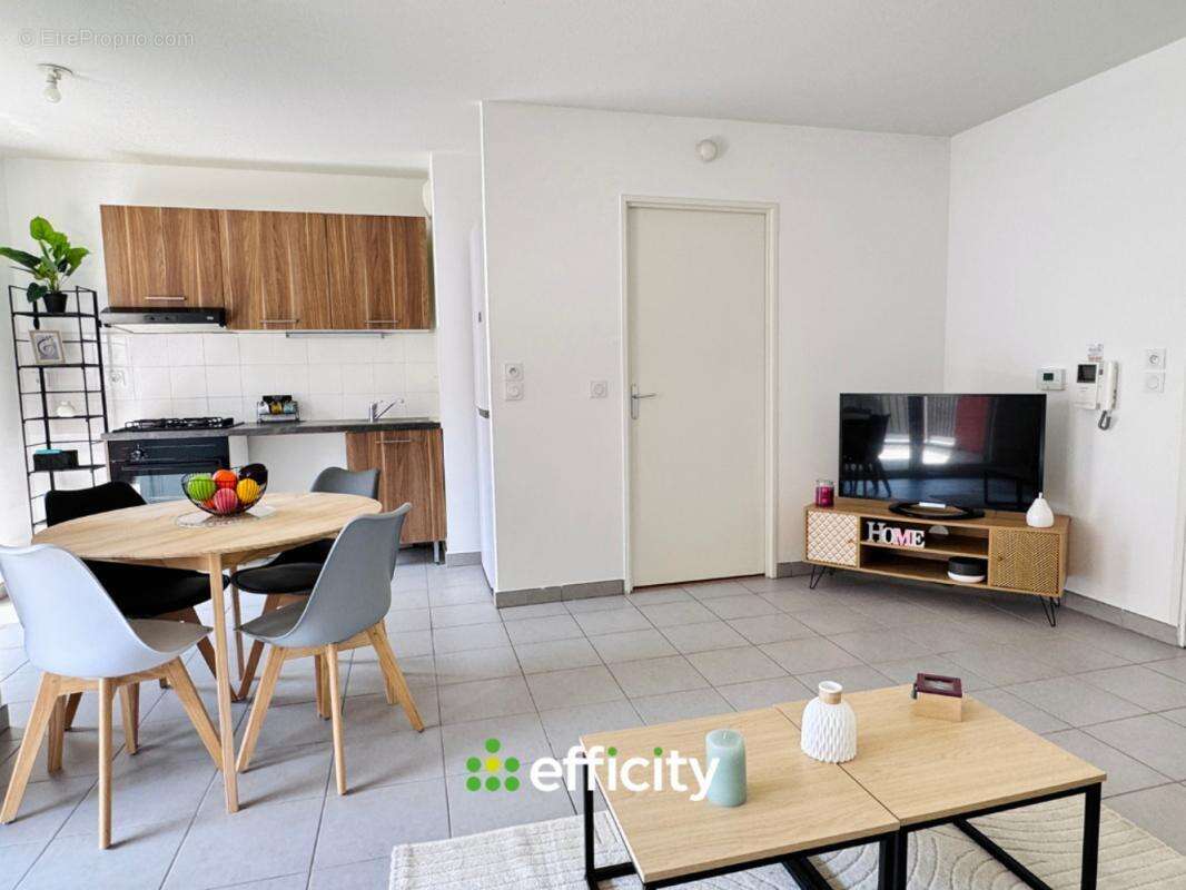 Appartement à OULLINS