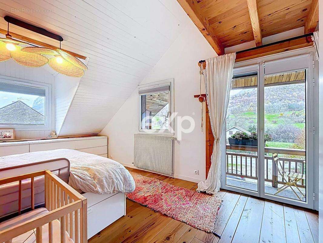 Appartement à TALLOIRES