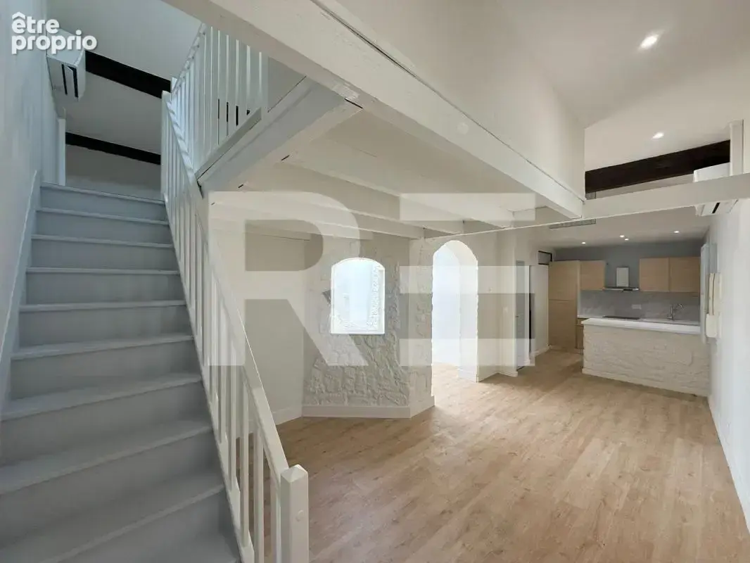 Maison de ville rénovée - photo 5