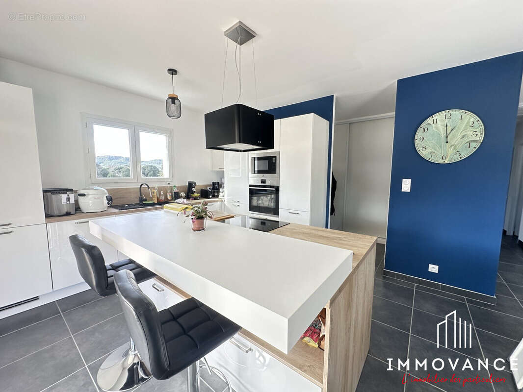 Maison à SAINT-MATHIEU-DE-TREVIERS