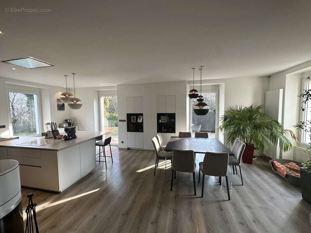 Maison à AIX-LES-BAINS