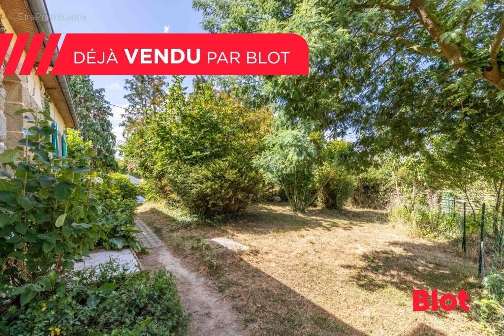 Maison à SAINT-UNIAC