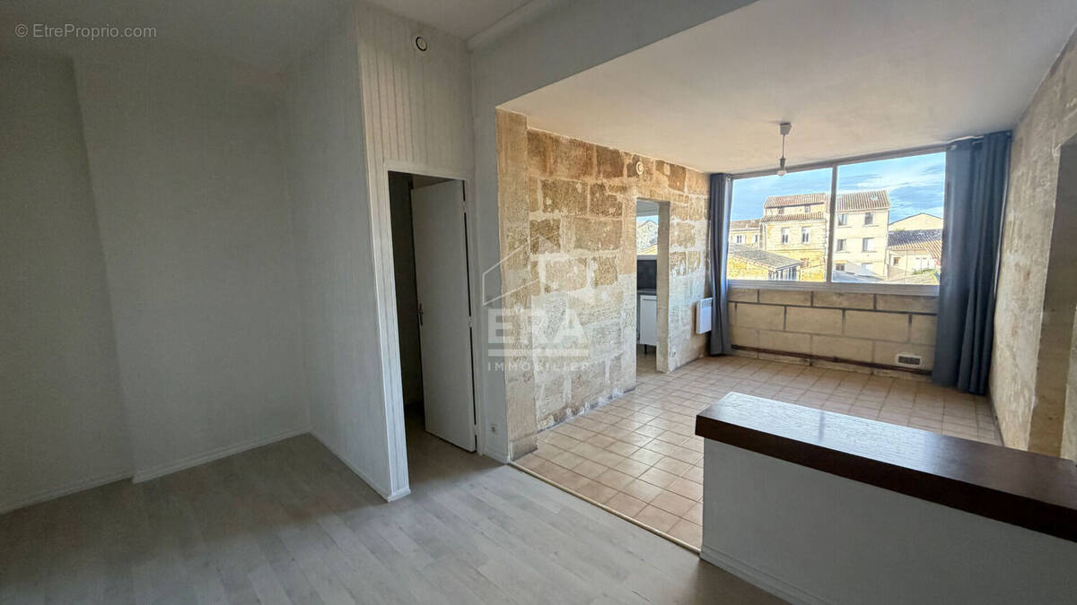 Appartement à BORDEAUX