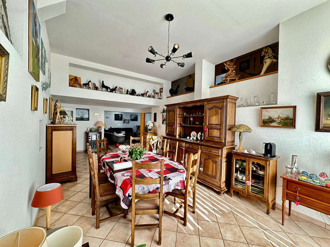 Maison à LA NEUVELLE-LES-LURE