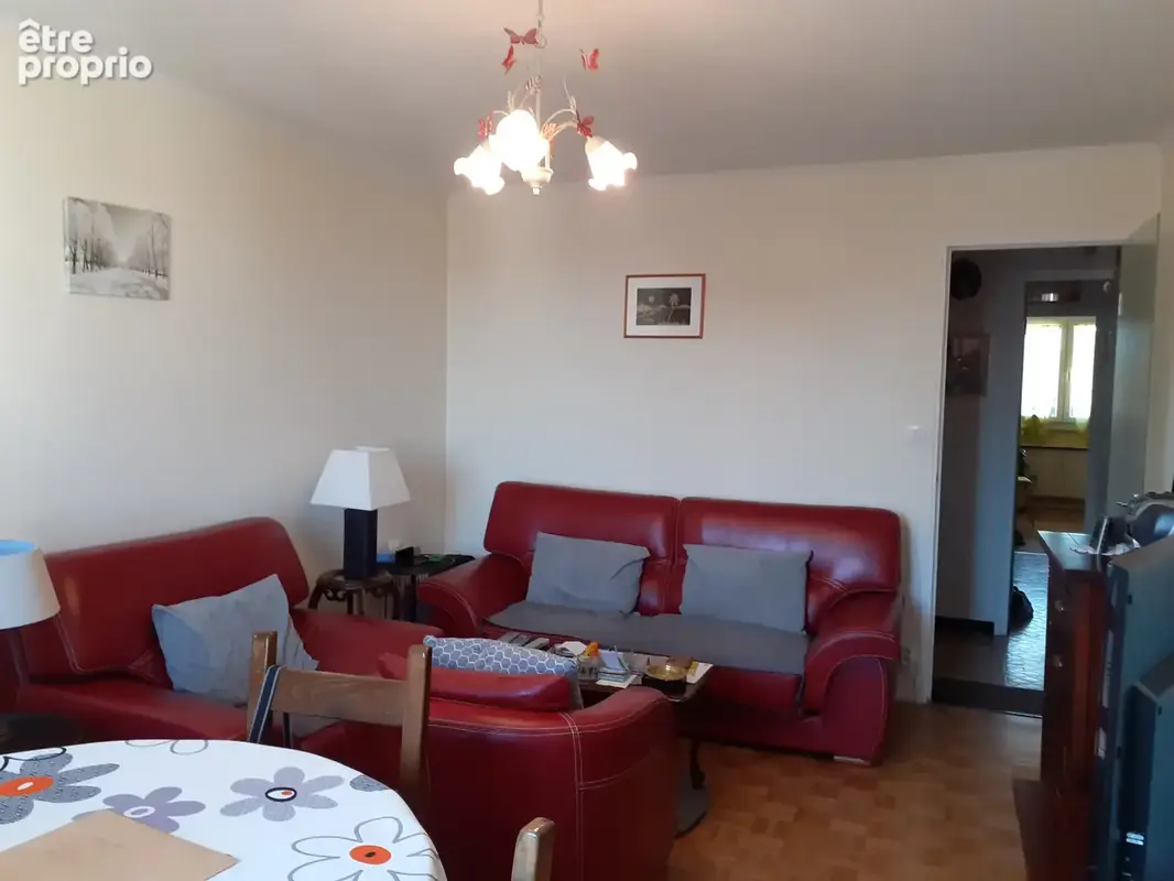 Montluçon proche des berges du Cher Appartement F3 avec balcon - photo 5