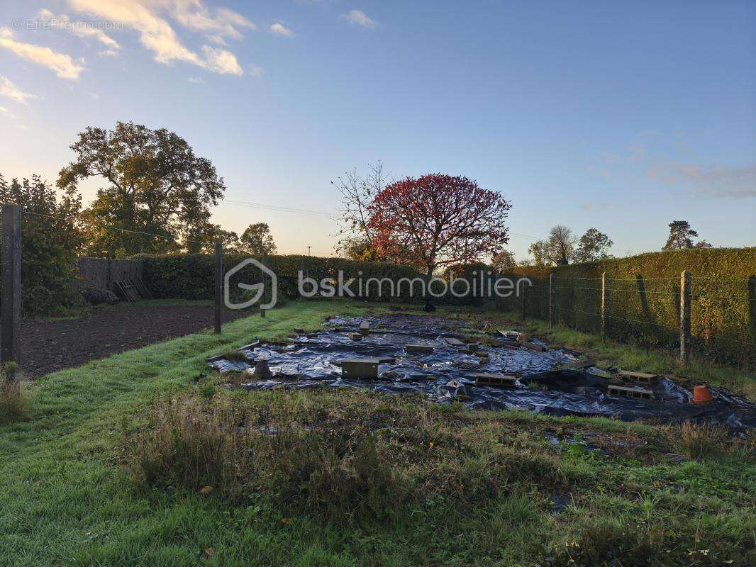 Maison à LIGNIERES-ORGERES