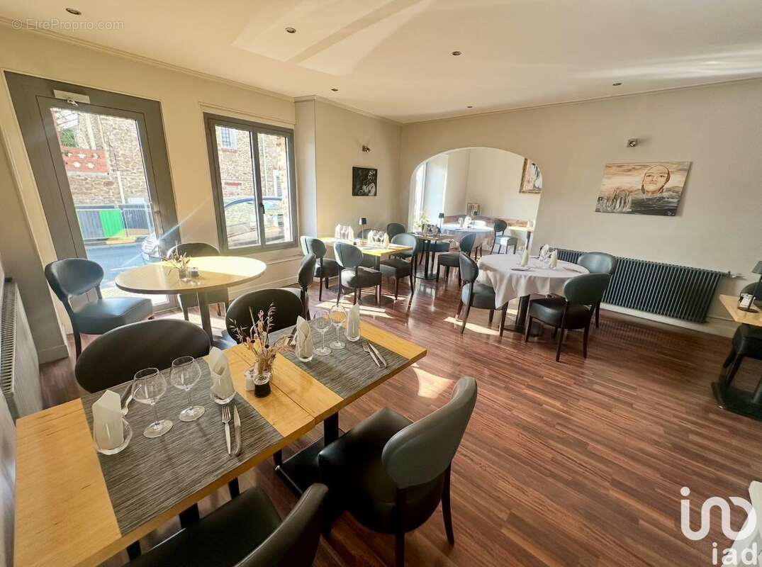 Photo 9 - Commerce à SAINT-GERMAIN-LES-ARPAJON