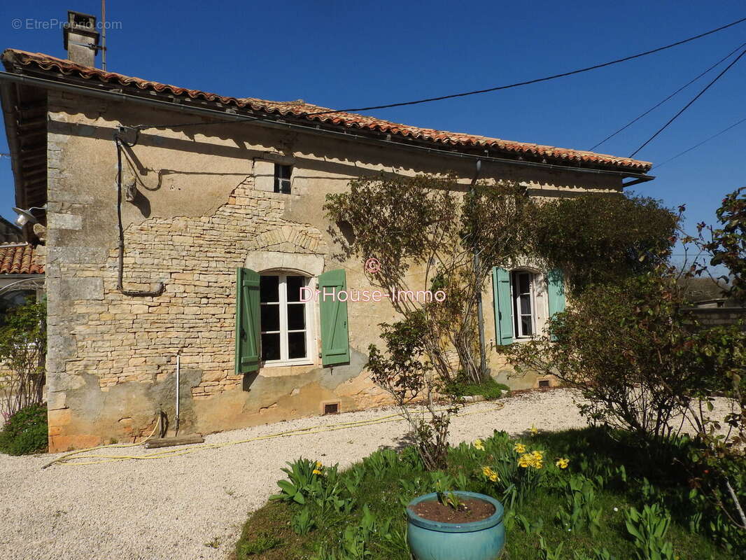 Maison à CHAUNAY