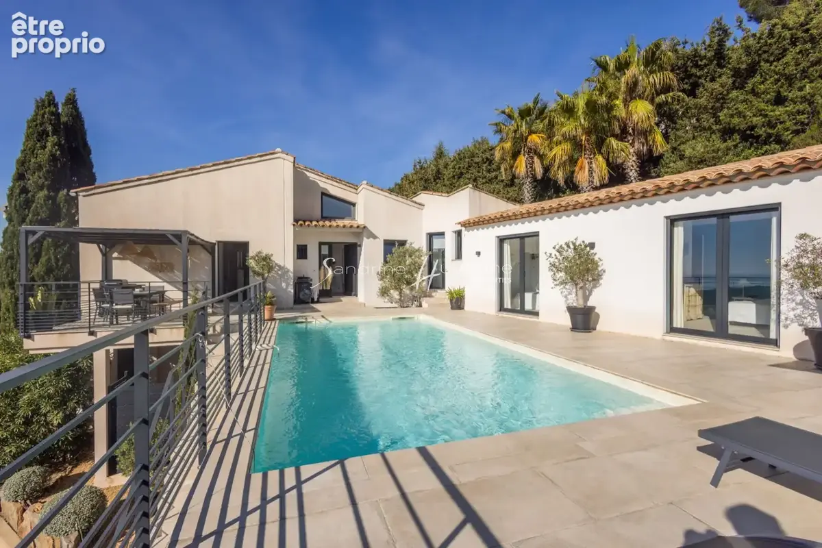 Maison 6 pièces 185 m² à vendre à La Croix-Valmer (83420) - photo 7