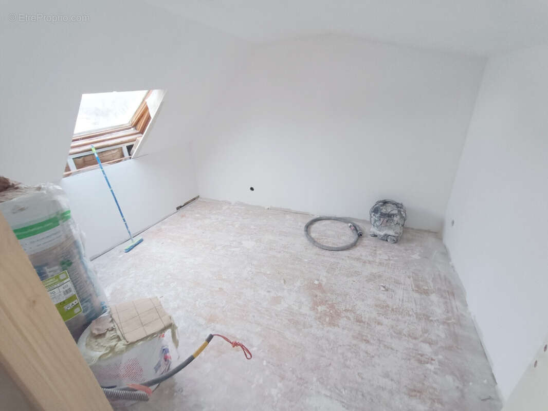Maison 3 chambres à finir de rénover - photo 7