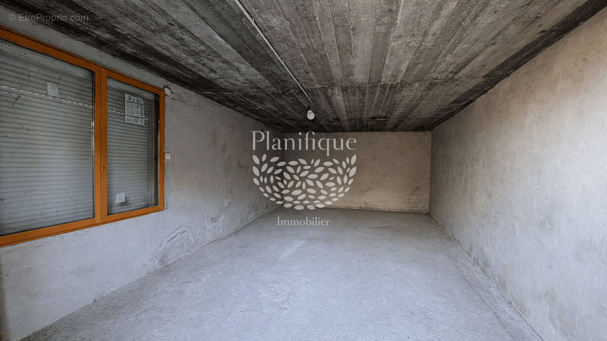 Maison à SAINT-CERGUES