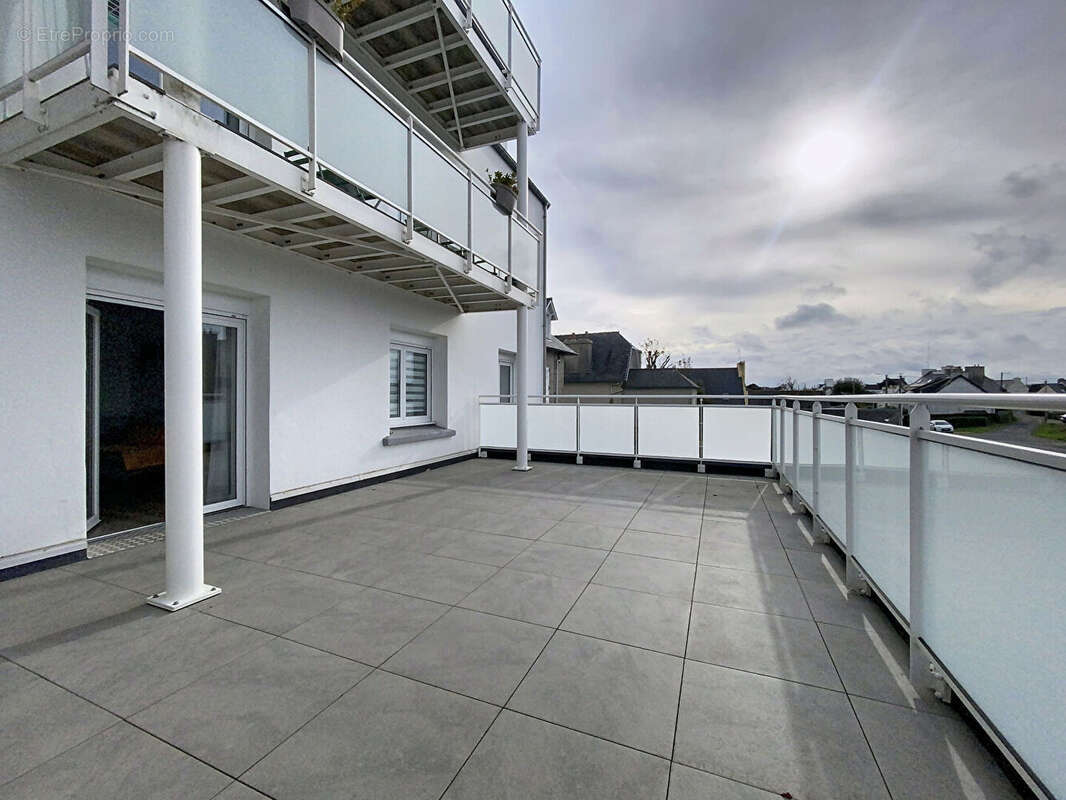 Appartement à BRIGNOGAN-PLAGE