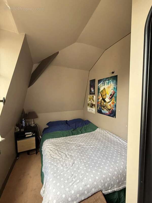 Appartement à PARIS-3E