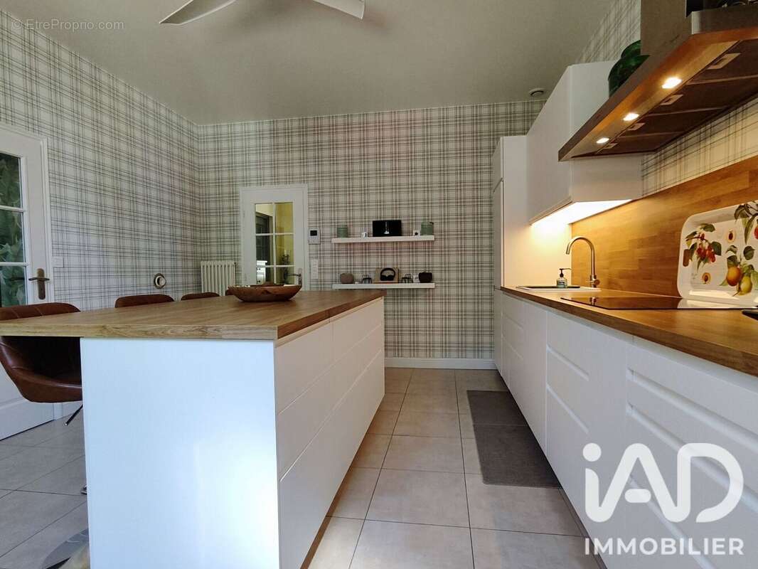Maison 186 m² à Chalons-En-Champagne  - photo 5