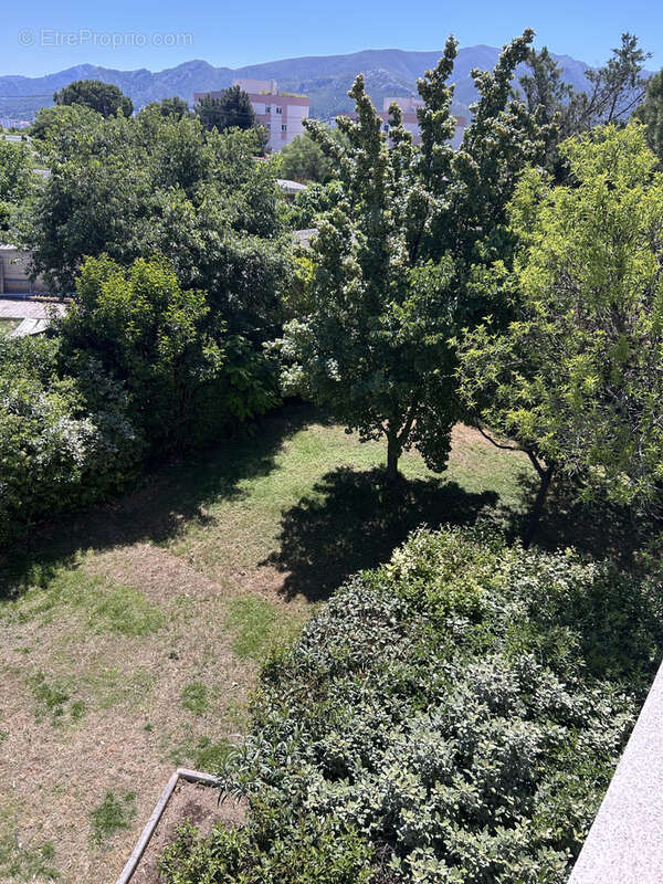 Appartement à MARSEILLE-12E