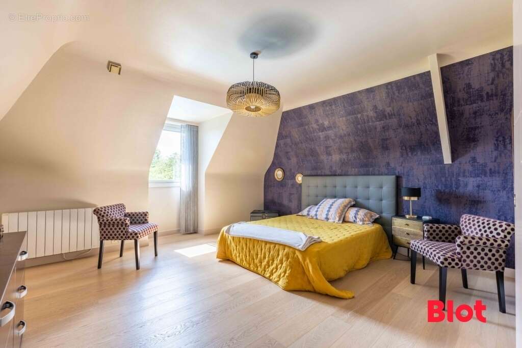 Maison à VERN-SUR-SEICHE