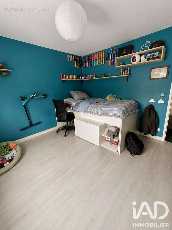 Maison 91 m² à Crezancy  - photo 9