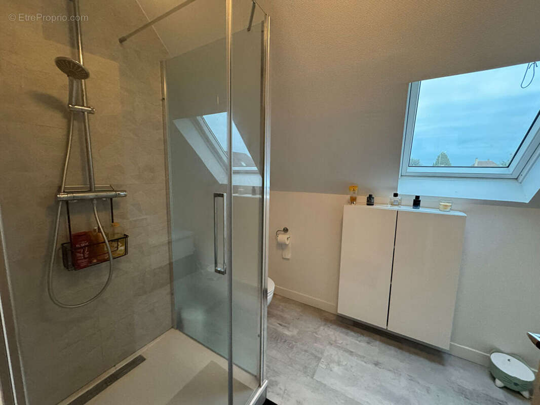 Maison à FRANQUEVILLE-SAINT-PIERRE